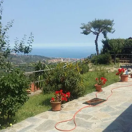 Ulivi E Relax Diano Borello